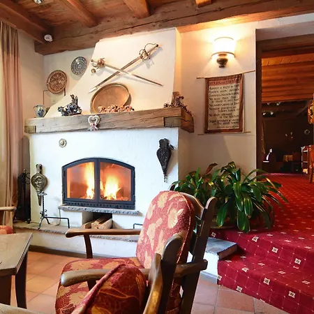 Hotel Dolomites Canazei